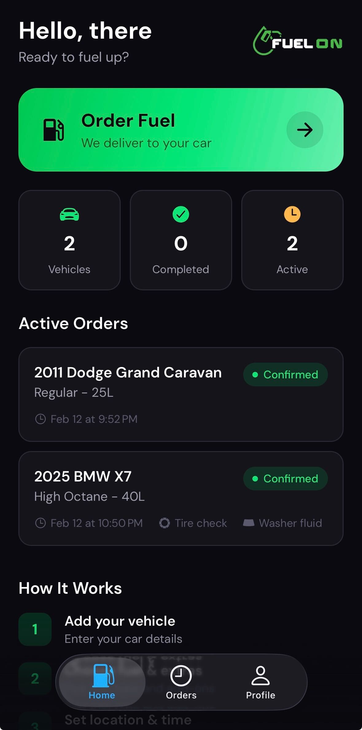 Mobile app screen showing a fuel delivery service with two vehicles listed, two active orders, and a step-by-step guide on how to place a fuel order.
